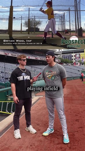 Bryan Woo is a dawg and it was dope to finally meet him😈 He’s a huge part of the Mariners’ young core and emerged as one of the best pitchers in baseball with them last year👀 In 2025, Woo pitched at least 6 innings in his first 25 starts, a franchise record😎 During that stretch, he also allowed no more than two walks, the longest stretch to start a season since Cy Young in 1905🤯🤯 He was an All-Star and finished 5th in AL Cy Young voting💯 Do you think Bryan Woo and the Mariners can make ano