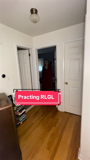 Trying to turn up the thermostat without my husband seeing!! Sometimes it's like RLGL 🤣 #squidgamethechallenge