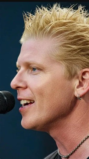 How 200,000 Fans Sang "Self Esteem" With The Offspring at Woodstock '99