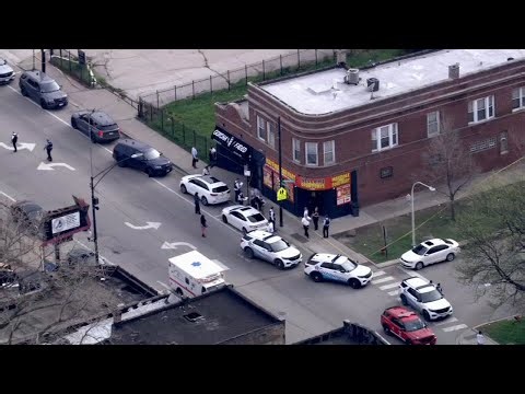 Woman killed in quadruple shooting near West Garfield Park barbershop ID'd; 2 others dead