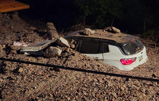 Clifton flash flood causes significant damage