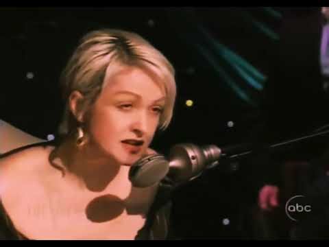 Cyndi Lauper - Time After Time (Live)