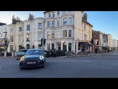 Brighton POV: Kemptown Color, Historic Squares & Pier Arcades