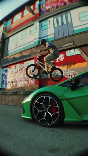 Lamborghini Revuelto | where the city meets its boldest expression.