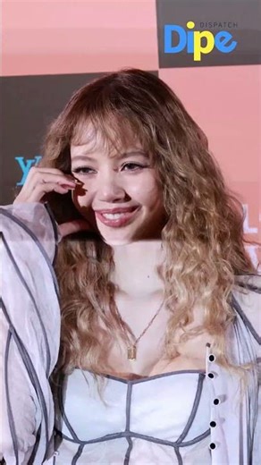 God looked at LISA and said: “Yeah, that’s my masterpiece.”🙂‍↕️✨#lisa #blackpink #dispatch