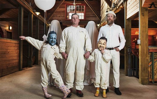 Modest Mouse announce new album ‘An Eraser And A Maze’ with eccentric new song ‘Picking Dragon’s Pockets’