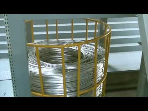 Continuous casting and rolling machine for wire production