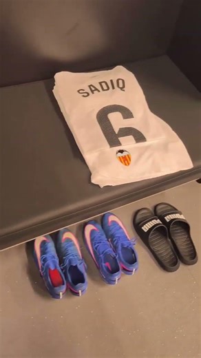 👕 ¡Vestuario preparado! ☑️| VALENCIA CF