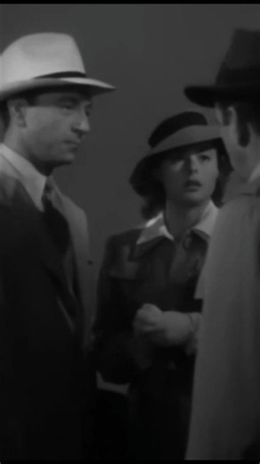 Ingrid Bergman and Humphrey Bogart in "Casablanca" (1942)