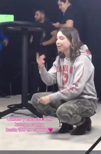 Mi niña es tan tierna incluso cuando cuenta😭🩷🫶🏻 la amo muchísimo #fyp #katelynnacon #capcut #thewalkingdead #foryoupage @TikTok @The Walking Dead @AMC