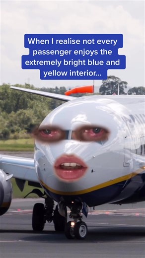 It’s unique and vibrant OK🤧 #ryanair #airline