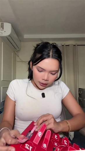 Unboxing the Romand Advent Calendar: A Complete Review