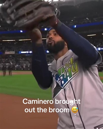 Tampa Bay sweeps the #Yankees to advance to the ALCS 🔥 #mlb #baseball #Rays