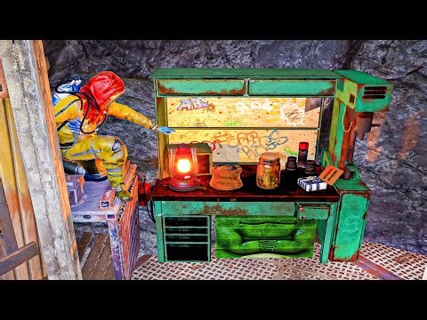 I got tier 3 bench down and did my first raid - SOLO VANILLA RUST #5 S174