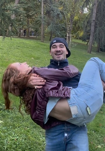 Miguelon vs Susana: ¿Cuántos Saltos para Pillarla? 😎