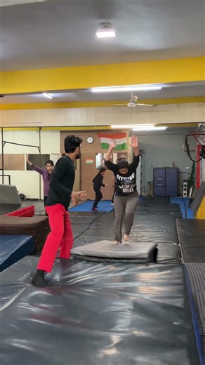 calisthenic gymnastic classes for kids and adults