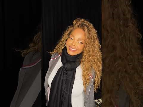 Last 2 Shows of 2025