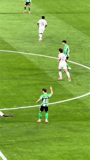 JUDE BELLINGHAM REAL MADRID AT SANTIAGO BERNABEU STADIUM #football #shorts