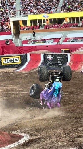 Jamie Sullivan Sparkle Smash Monster Jam World Finals Freestyle