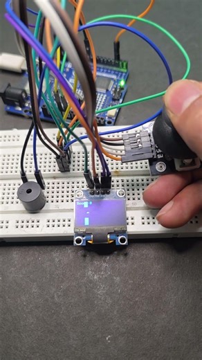 Flappy Bird on Arduino UNO 😲 | OLED + Joystick Game #arduinoproject #arduinotutorial #raspberrypi