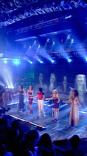 🎶 Too much of something is bad enough 🎶 #SpiceGirls