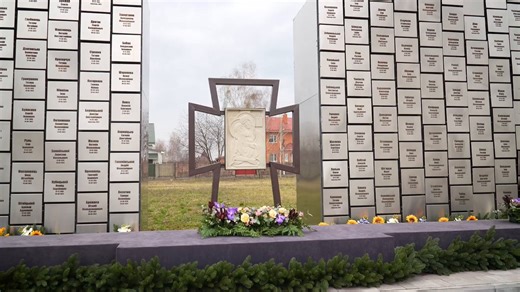 ロシアによるウクライナへの侵略から4年になり、ブチャの悲劇も日本での報道は減りました。当時の岸田総理がウクライナを訪問したのが今から約3年前。戦後初めて戦地を訪問しました。中東情勢は日本のエネルギーの生命線ですし、目下、日本経済への影響が直接的なのでこちらを中心に見てますが、「隣の隣の国」（ロシアをはさんで）の状況は他人事ではないです。改めて極東の厳しい安全保障の状況を目に焼き付けます。日本の安全保障強化、実行あるのみです。