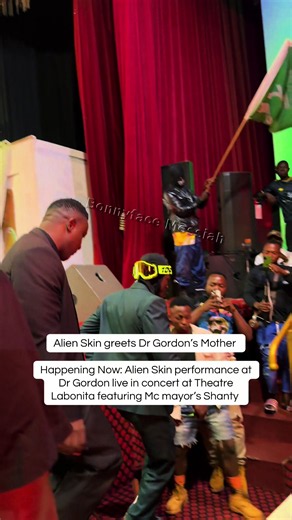Happening Now: Alien Skin performance at Dr Gordon live in concert at Theatre Labonita featuring Mc mayor’s Shanty #bonnyfacemessiah