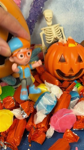 This Halloween Is Gonna Be SWEET 🍬 Blippi’s Halloween Toy Countdown! 🎃 #blippi #halloween #shorts