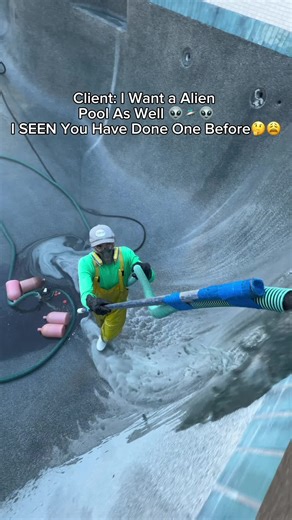 Glow in the Dark Alien Pool Pebble