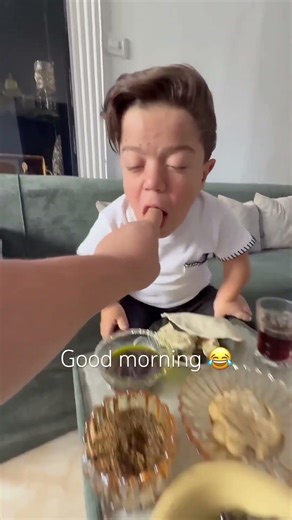 😂😂😂😂😂 #يحيى_الزعبي #fyp #funny #prankvideo #funnyprank #memes