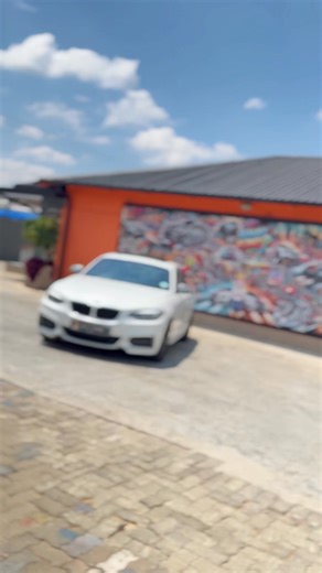 Most dealers won’t see the danger coming. Because it doesn’t scream — it drains. 🧨 📅 24 January 2026 ⏰ 2 hours | 💺 Only 15 seats This isn’t education. This is insurance for your dealership. The real question isn’t can you attend… It’s can you afford not to? 😤 👉 Book your seat: https://courses.mitmakmasterclass.co.za/product/how-not-to-buy-cloned-vehicles 📩 DM us or WhatsApp 082 542 6659 #mitmakmotors #bobbypetkov #staypowerful #goat #getyours #automotive #unclebobby #bobbyapproved #mitmakm