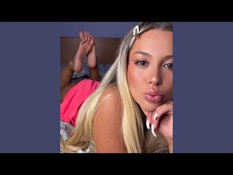 Soft Feet Tease In The Pose, Cute Bare Soles
