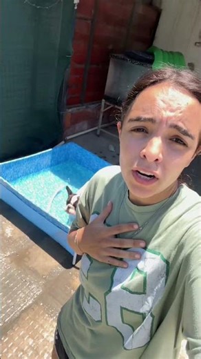 MY DOG IS TELLING ME THE HOSE ISN'T DRAINING WATER 😳💦