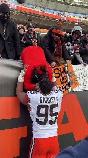 Nothing like celebrating with mom 🥹🧡