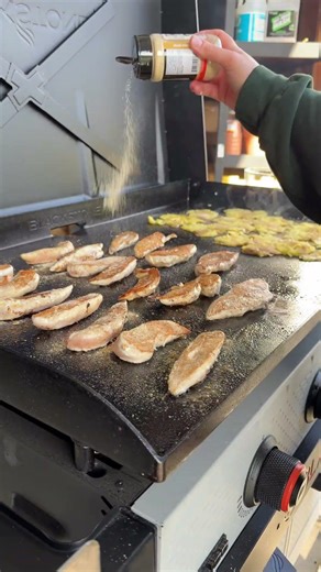 Garlic Butter Parmesan Chicken on the Blackstone Griddle