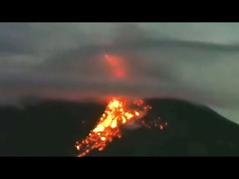 LIVE !! Merapi Siaga Di Yogyakarta dan Jawa Tengah !