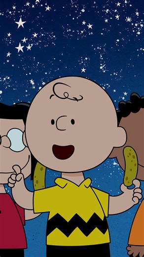 Look Up! A Beautiful Comet! | Apple TV #shorts