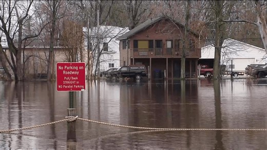 Village orders full evacuation as river rises to near-record levels