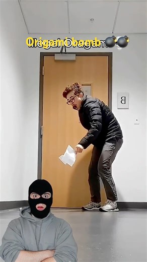 Paper Bomb 😱 | Loud Paper Popper Trick #Shorts