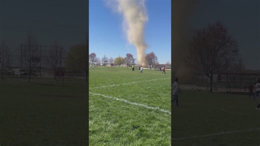 What is a dust devil? WGN meteorologist Morgan Kolkmeyer explains