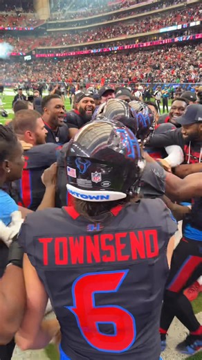 This team 🫶🤘 | Houston Texans