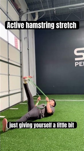 Active hamstring stretch for better hamstring mobility