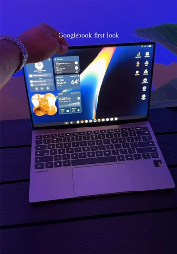 First look at the brand new Googlebook 💻 Gemini is built right into the interface 👀 Never Give Up Keep Creating ♥️ #google #laptop #googlebook #tech #techtok