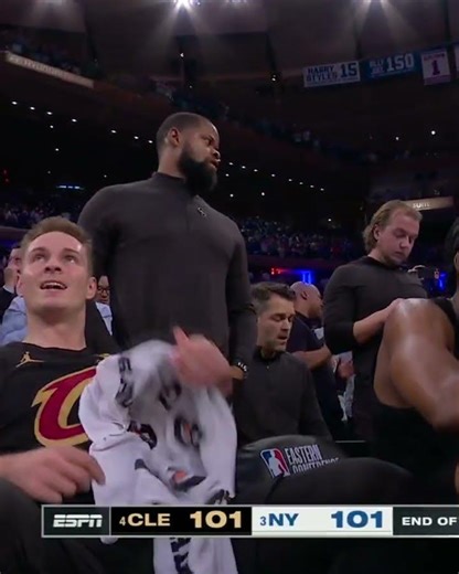 Mike Brown SHOCKED Knicks couldn't call timeout before the end of regulation 😱