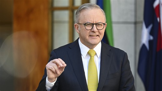 Albanese claims proposed private health rebate is as fair as it gets