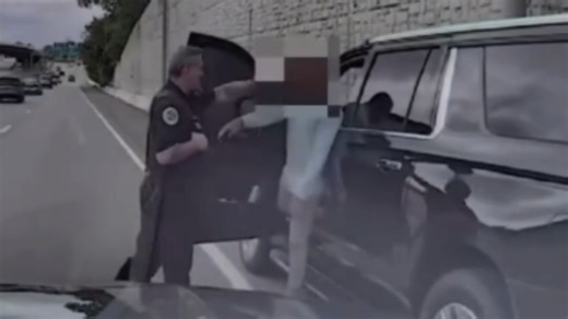 Bodycam Captures Tense Clash Between Metro Officer and State Trooper NASHVILLE, TN — Body camera footage released this week shows a tense confrontation between a Metro Nashville Police Department officer and a Tennessee Highway Patrol trooper during a traffic stop in October, an encounter that escalated quickly and involved the trooper transporting Tennessee House Speaker Cameron Sexton. The footage, obtained and reported by News 2, shows the trooper’s face blurred throughout the video. Accordin