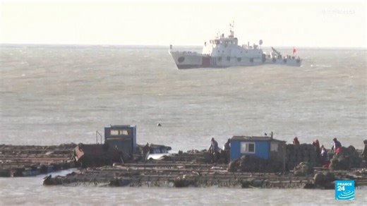 🇨🇳 🇹🇼 #China conducted a second day of live-fire military drills around #Taiwan on Tuesday, staging rocket launches and naval-air exercises it said were aimed at simulating a blockade of the self-ruled island. Taipei condemned the manoeuvres as "military intimidation" by Beijing. | FRANCE 24 English