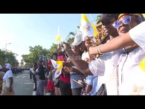 Angolans rejoice and explain the importance of the pope's visit for their country