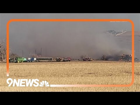 Evacuation orders lifted after fire in southeastern Boulder County