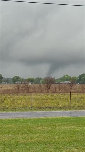 Tornado reported near Lindale; TDEM confirms home damage